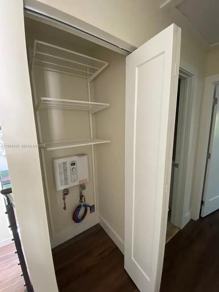 13161 Southwest 95th Avenue #1 - Photo 7 of 19