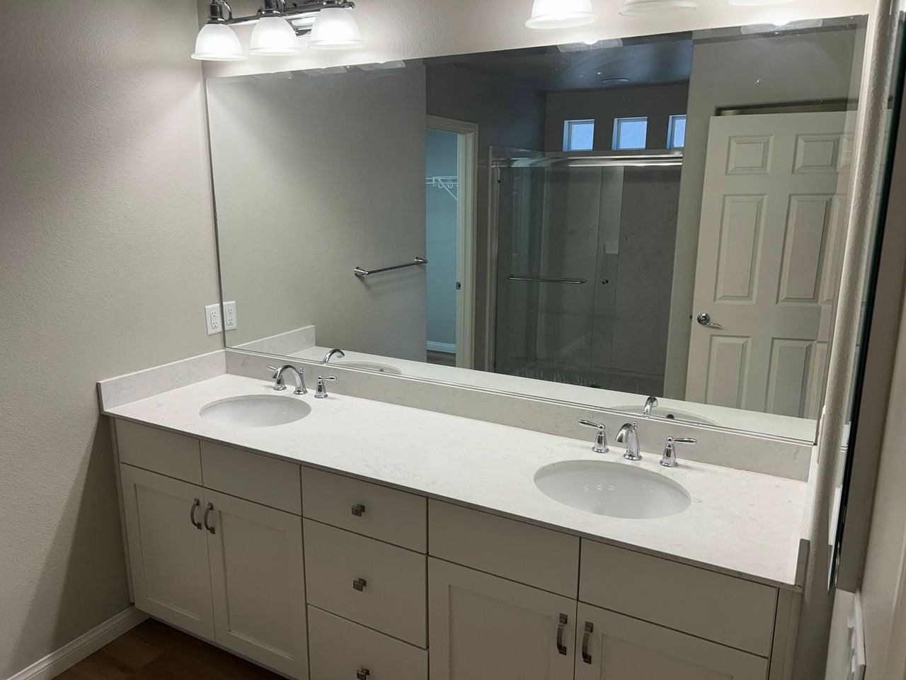 6394 Jackson Spring Rd - Photo 5 of 20