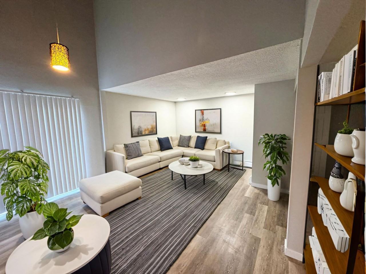 4502 Picturesque Cir. - Photo 7 of 44