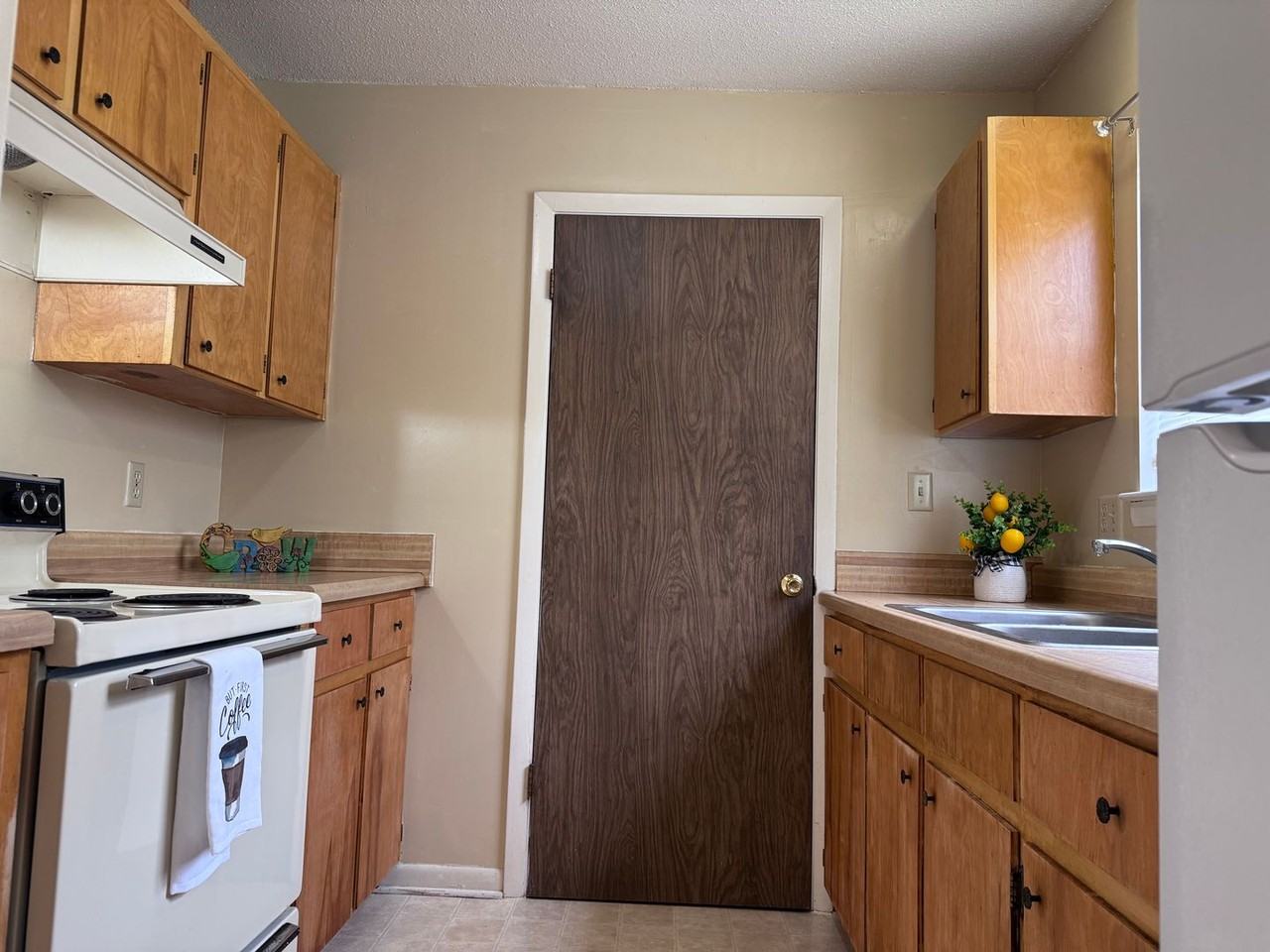 Winsor Place - Photo 6 of 22