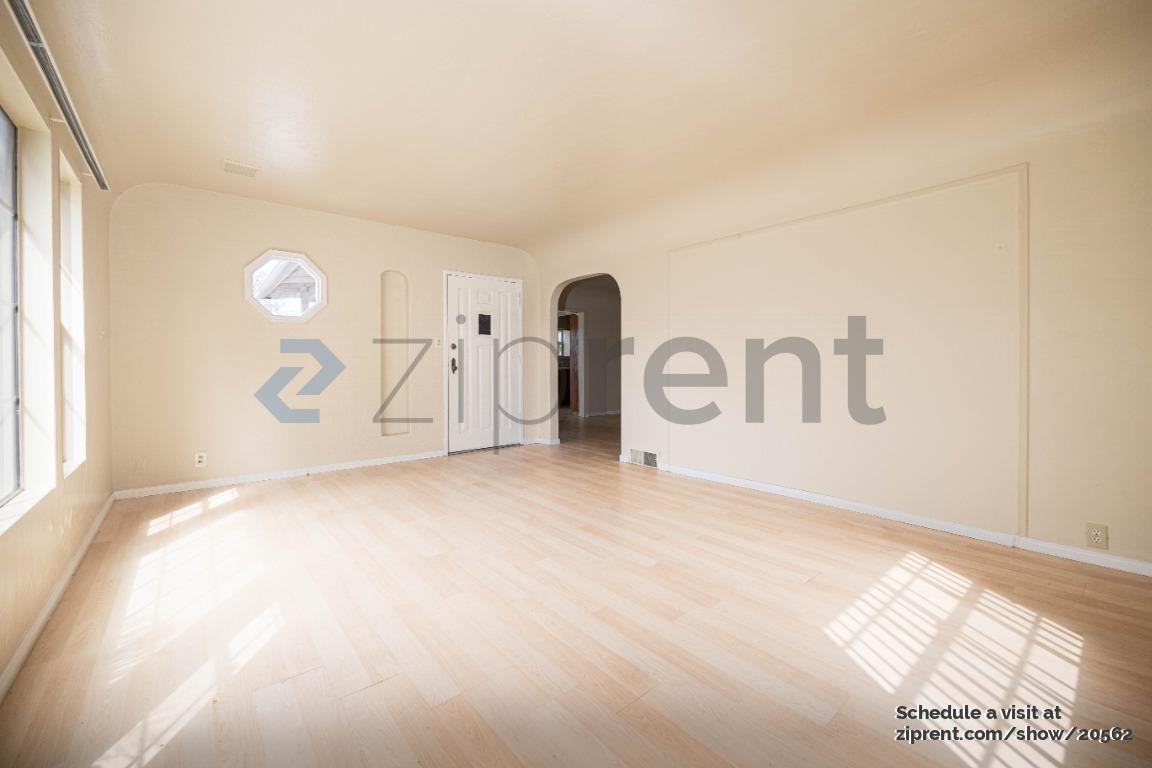 399 G St #A - Photo 3 of 17