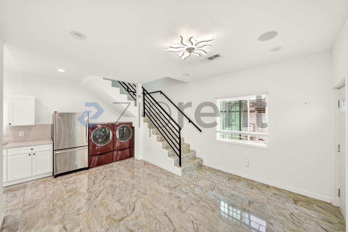 17426 Elkwood St #ADU - Photo 6 of 16