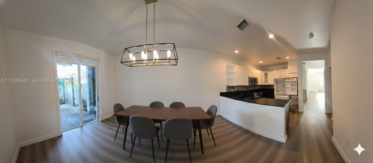 7406 Northwest 108th Path #7406 - Photo 2 of 39