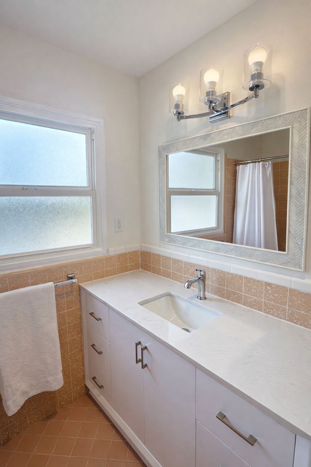 100 W Oakmont Dr - Photo 7 of 14