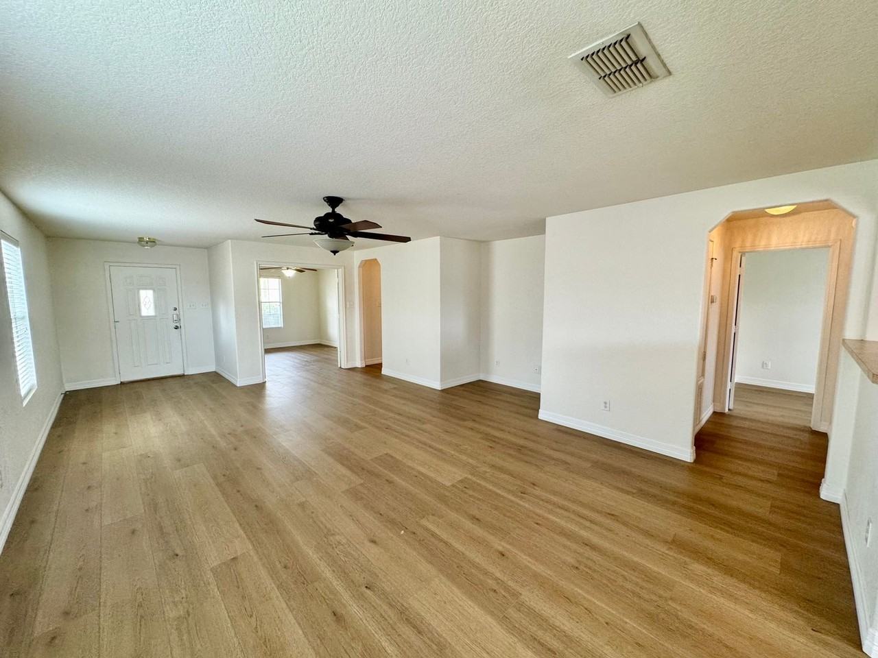 116 Rustic Acres - Photo 3 of 31
