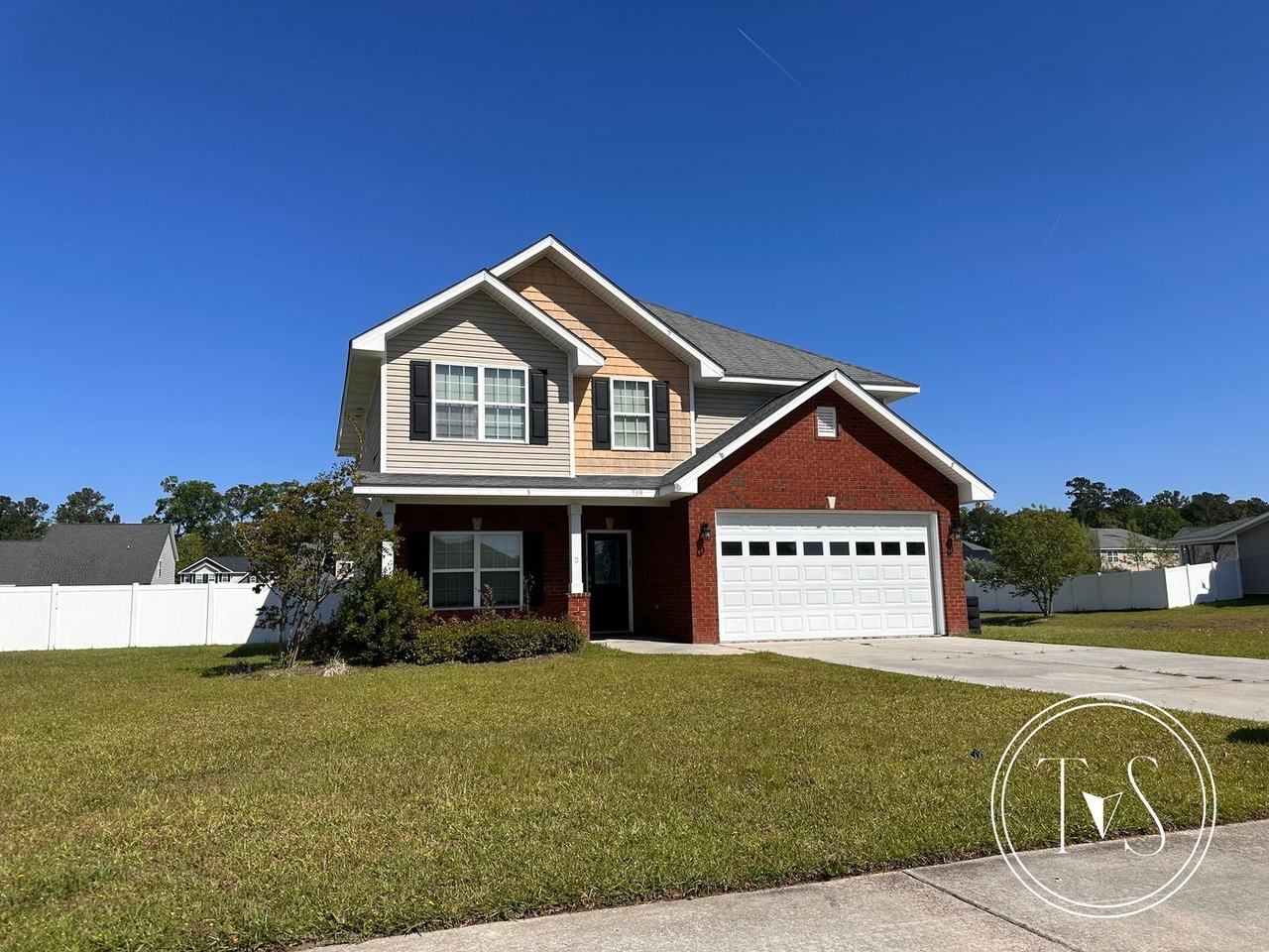 709 English Oak Dr - Photo 2 of 2