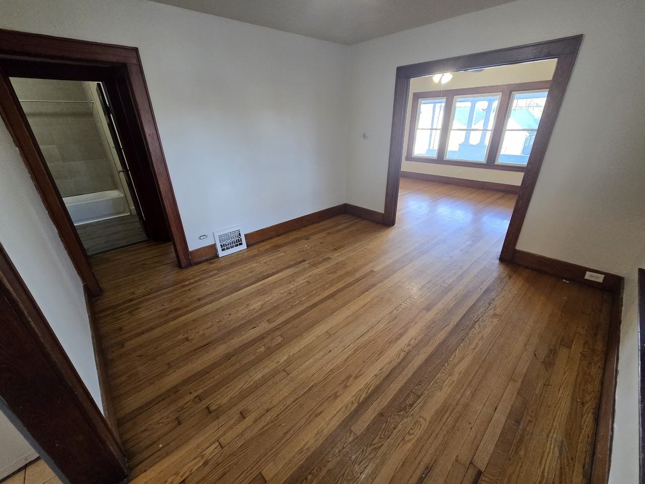 322 Spring St #1 - Photo 6 of 15