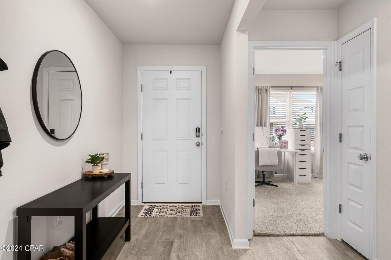 4000 Millicent Ln - Photo 3 of 18