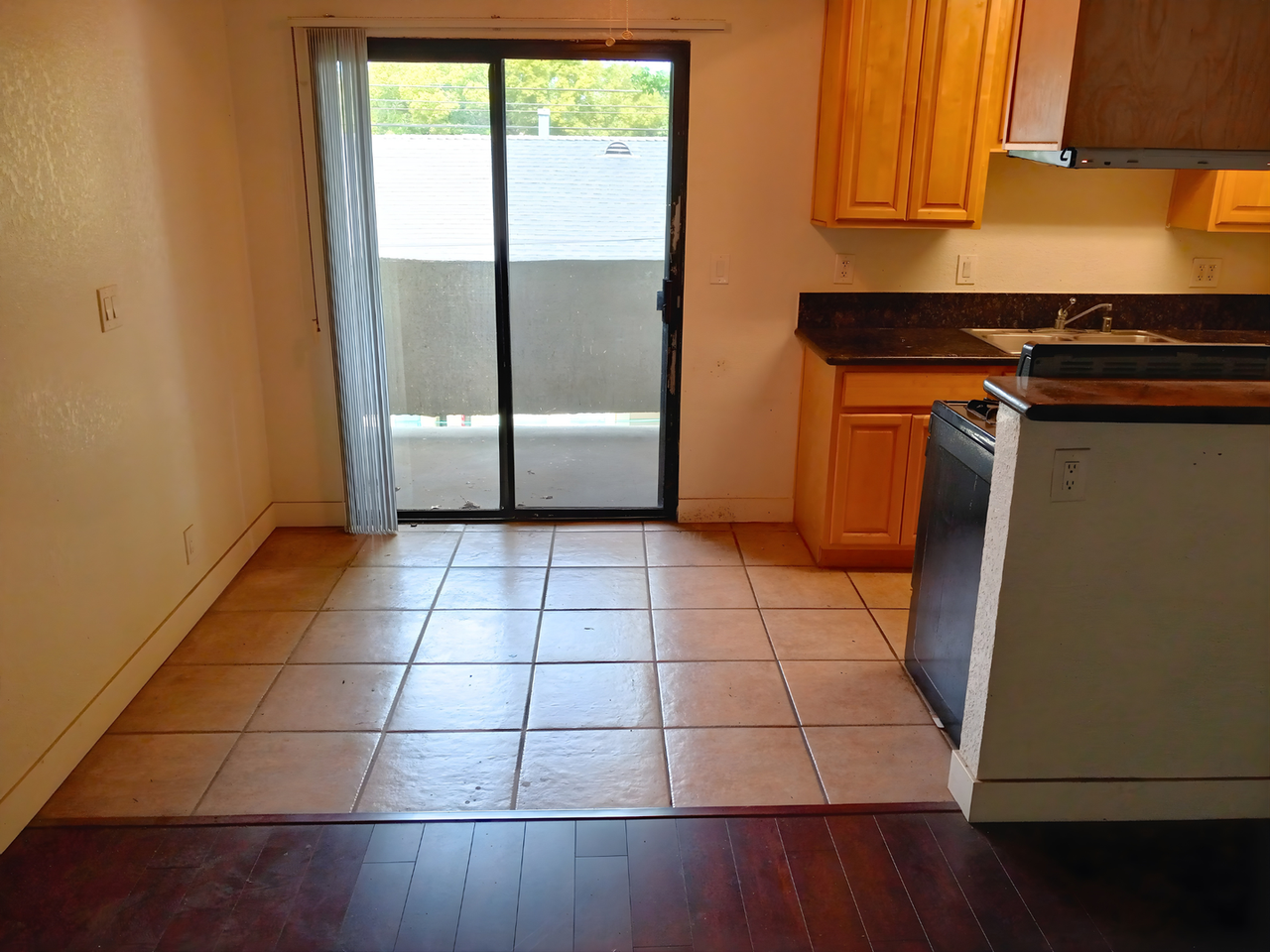 1080 Temple Ave #102 - Photo 6 of 9