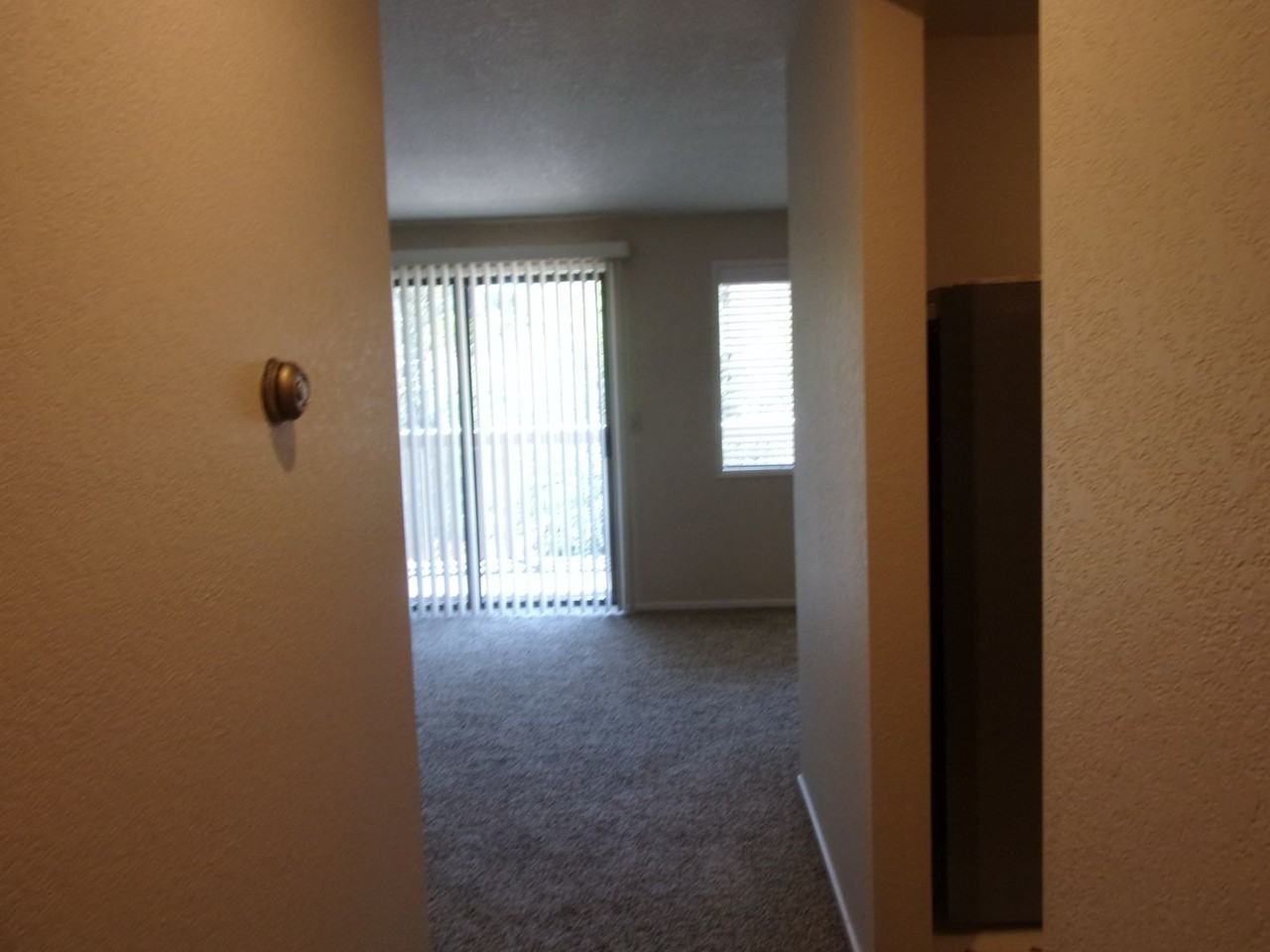 2500 Nw Princess St - Photo 6 of 21