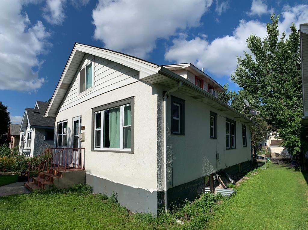 3233 20th Ave S - Photo 2 of 3