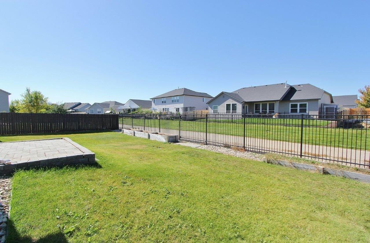 2525 N Blueblossom Dr - Photo 5 of 25