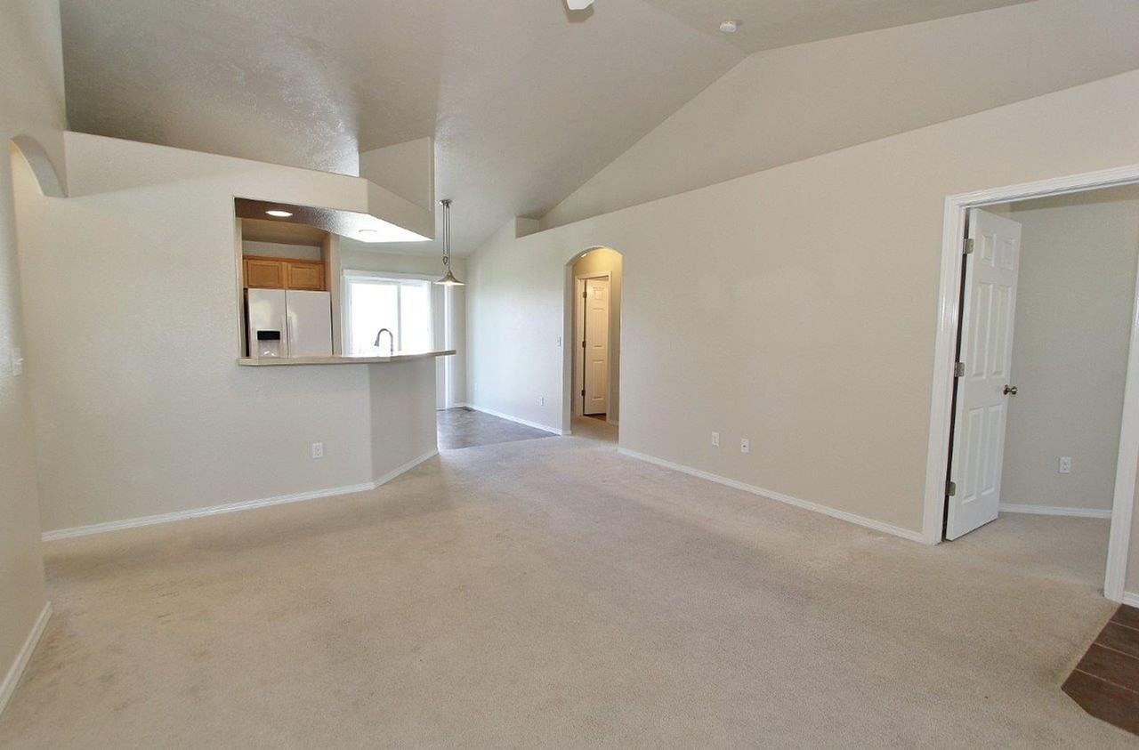 2525 N Blueblossom Dr - Photo 7 of 25