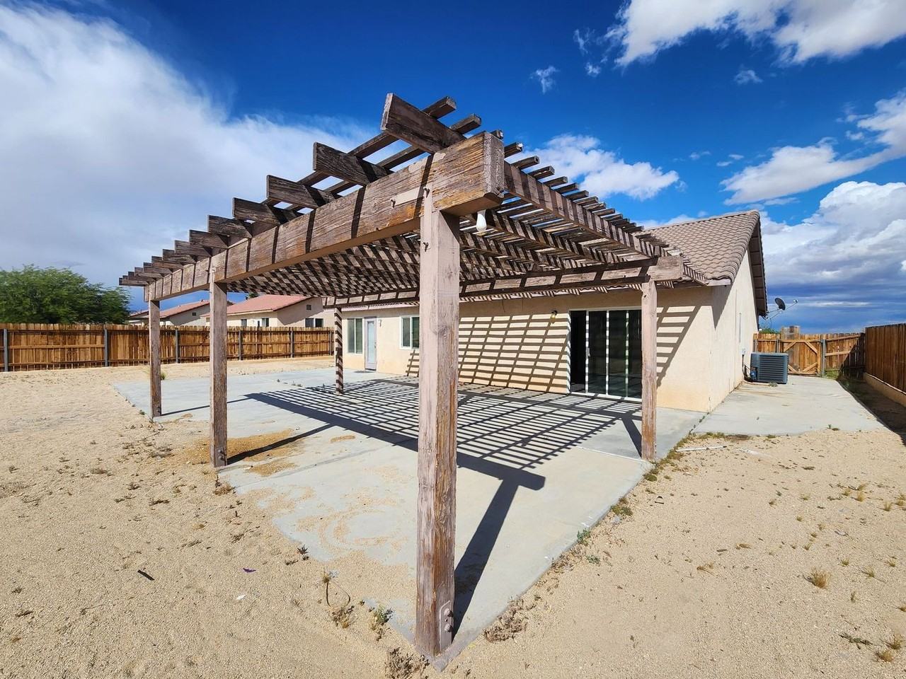 5930 Regino Ave - Photo 3 of 4