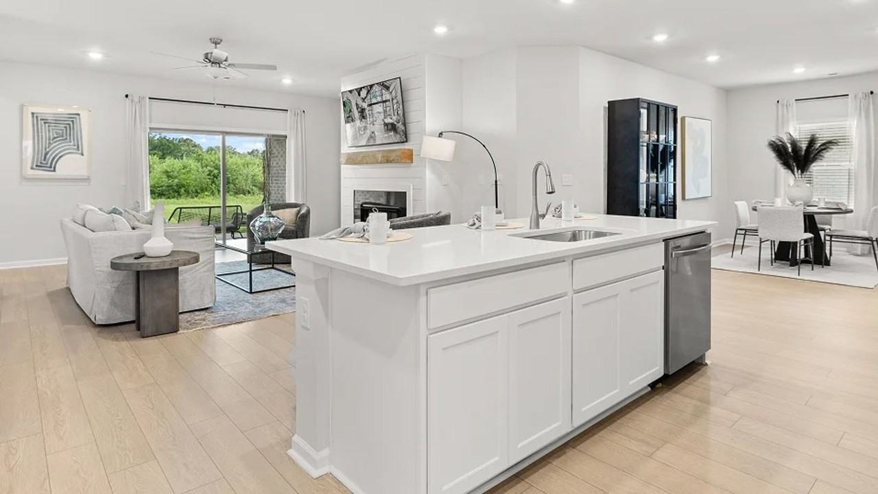 116 Stockholm Ln - Photo 4 of 7