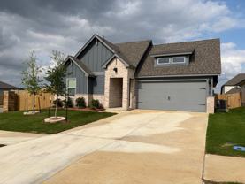 170 Ellenora Dr - Photo 1 of 1