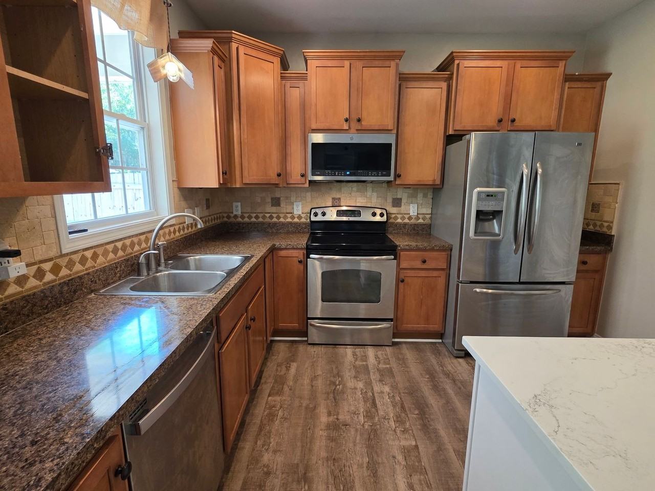 177 Mill House Ln - Photo 4 of 49