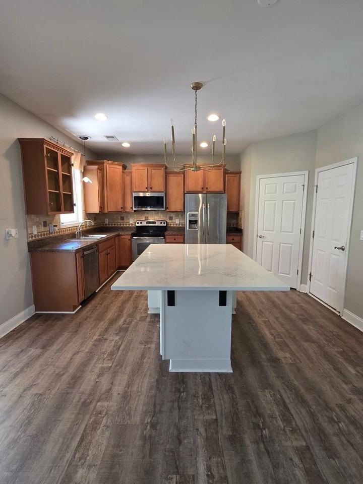 177 Mill House Ln - Photo 7 of 49