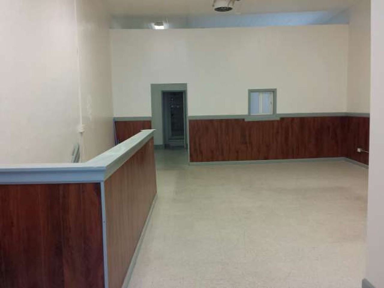 1023 Maunakea St - Photo 4 of 9