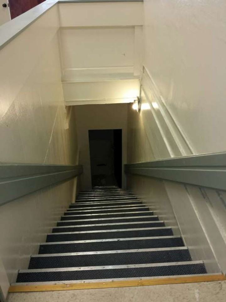 1023 Maunakea St - Photo 5 of 9