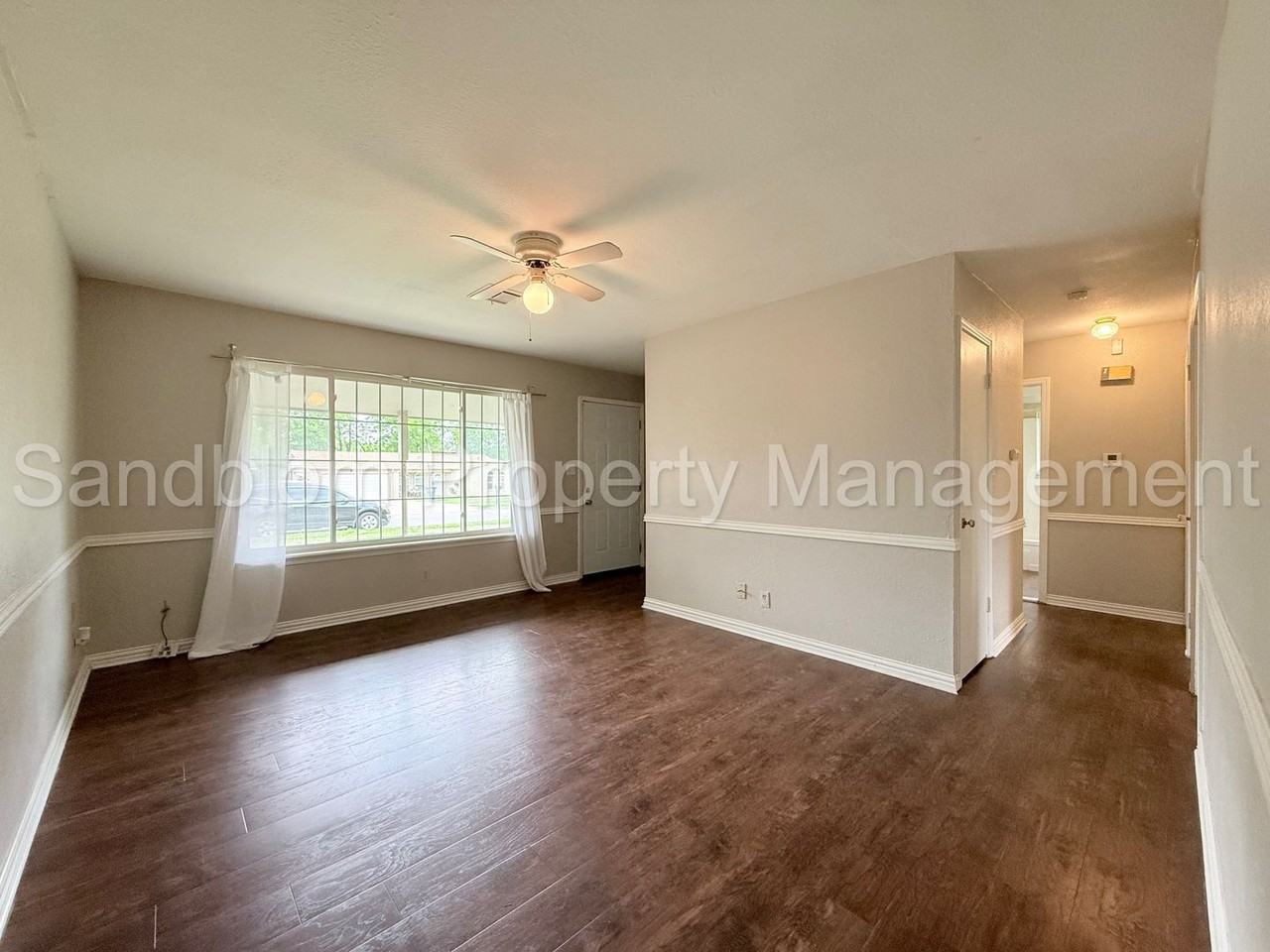 12124 E 22nd St - Photo 3 of 19