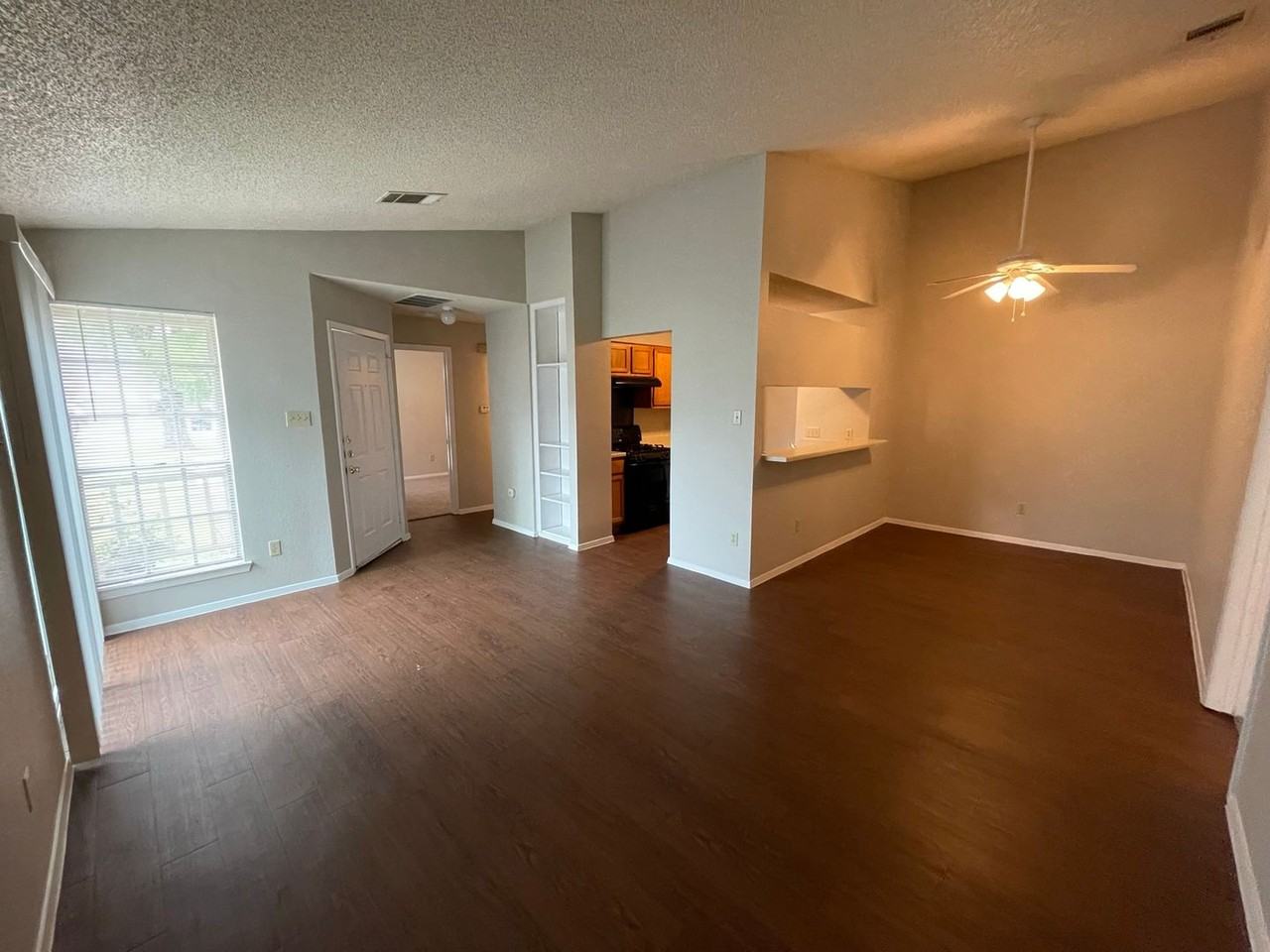 513 Sierra Cv - Photo 4 of 16