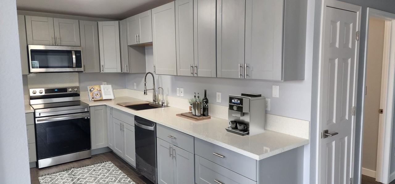 38 N Hunters Way - Photo 2 of 9