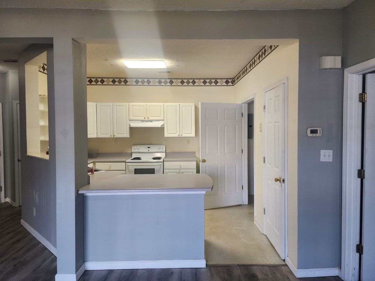 151 Wexford Dr #104 - Photo 4 of 9