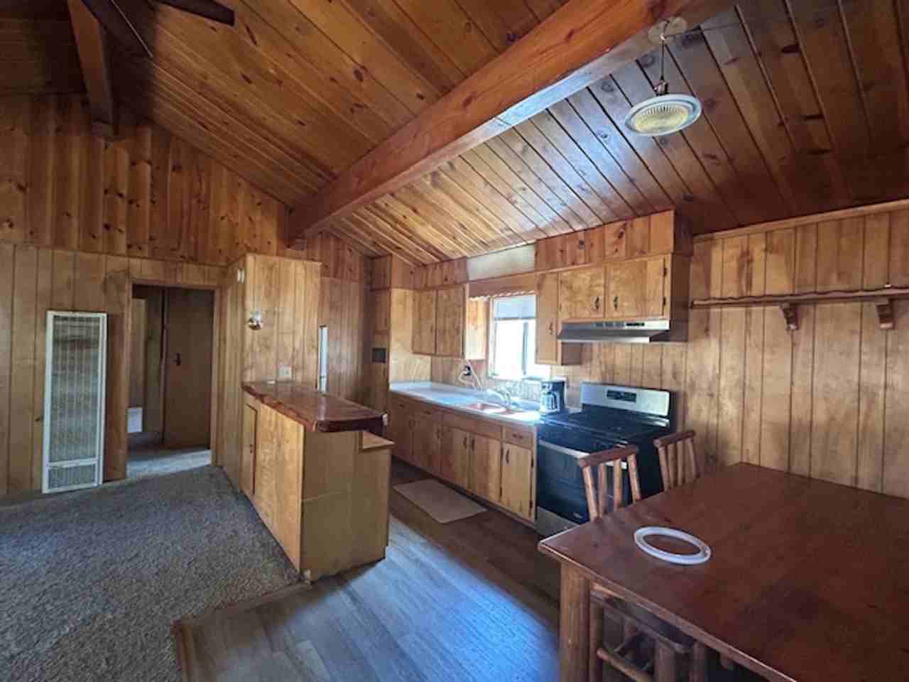 43115 Moonridge Rd - Photo 3 of 6