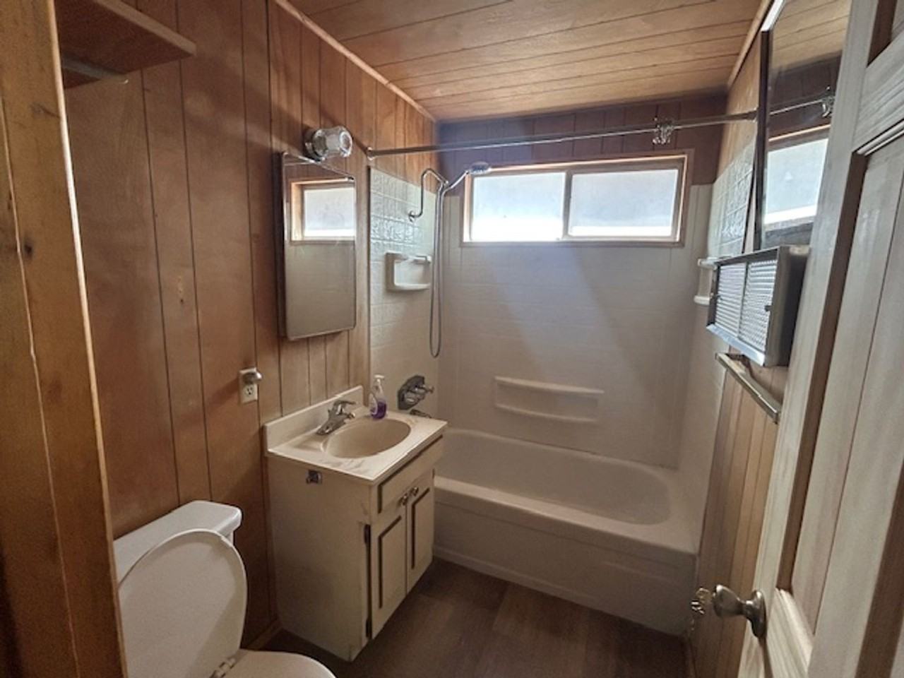 43115 Moonridge Rd - Photo 4 of 6