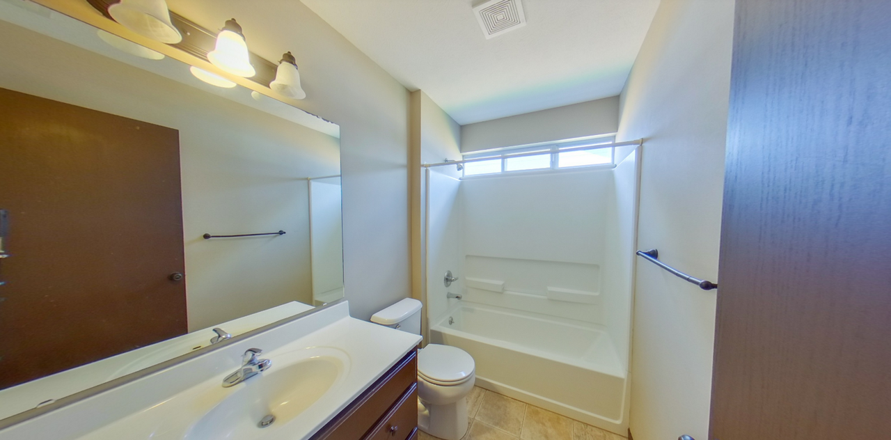 513 Brooklawn Dr - Photo 6 of 13