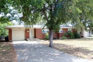 4317 Clay Ave - Photo 1 of 1