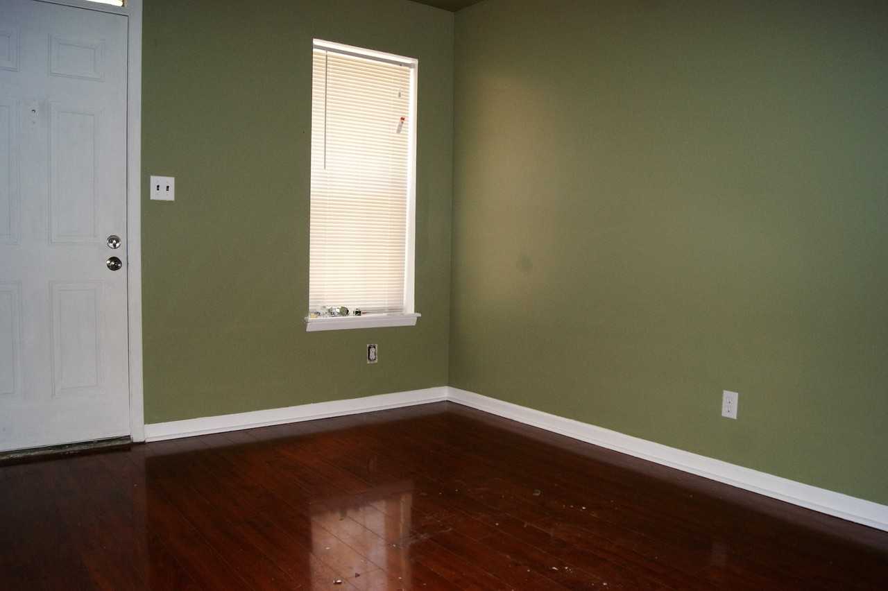 918 N Central Ave - Photo 2 of 15