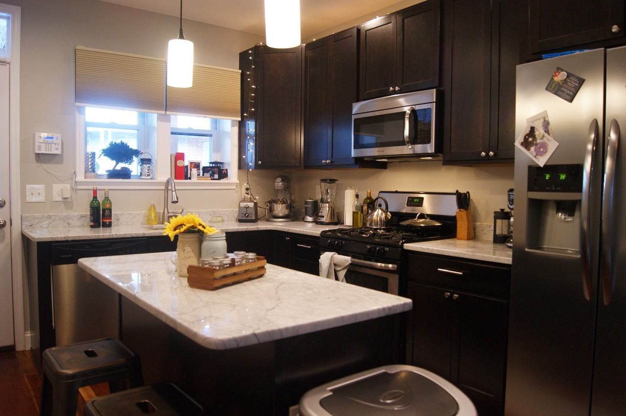 335 S Robinson St - Photo 7 of 25