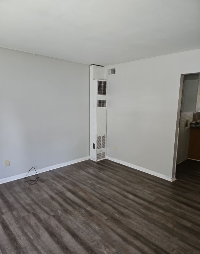 6494 Lower Dixie Lake Rd - Photo 5 of 20