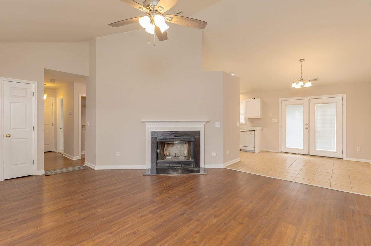 405 Old Treybrooke Dr - Photo 7 of 30