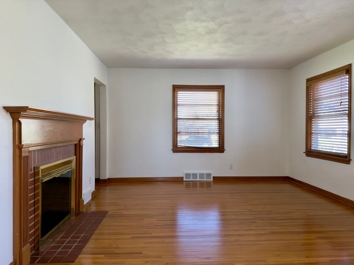 3105 Burrmont Rd #1 - Photo 3 of 13