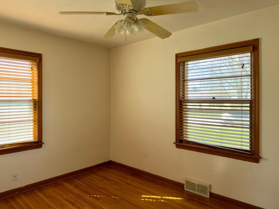 3105 Burrmont Rd #1 - Photo 4 of 13