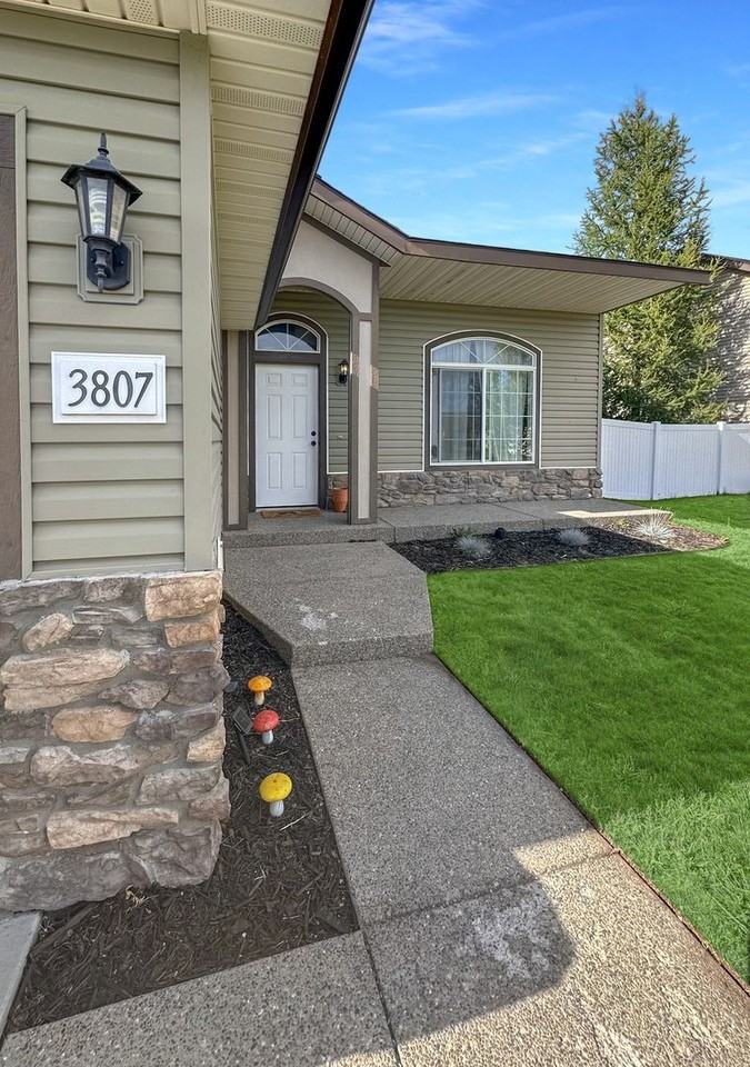 3807 W Pandion Dr - Photo 2 of 29