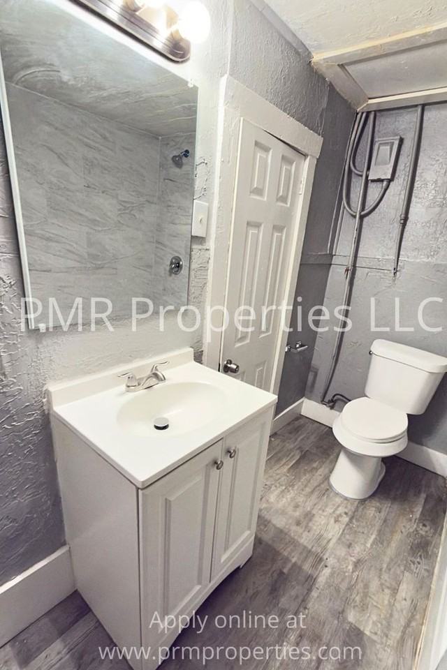 1903 Nw Williams Ave - Photo 5 of 8