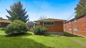 featured image of 9221 35th Ave Sw