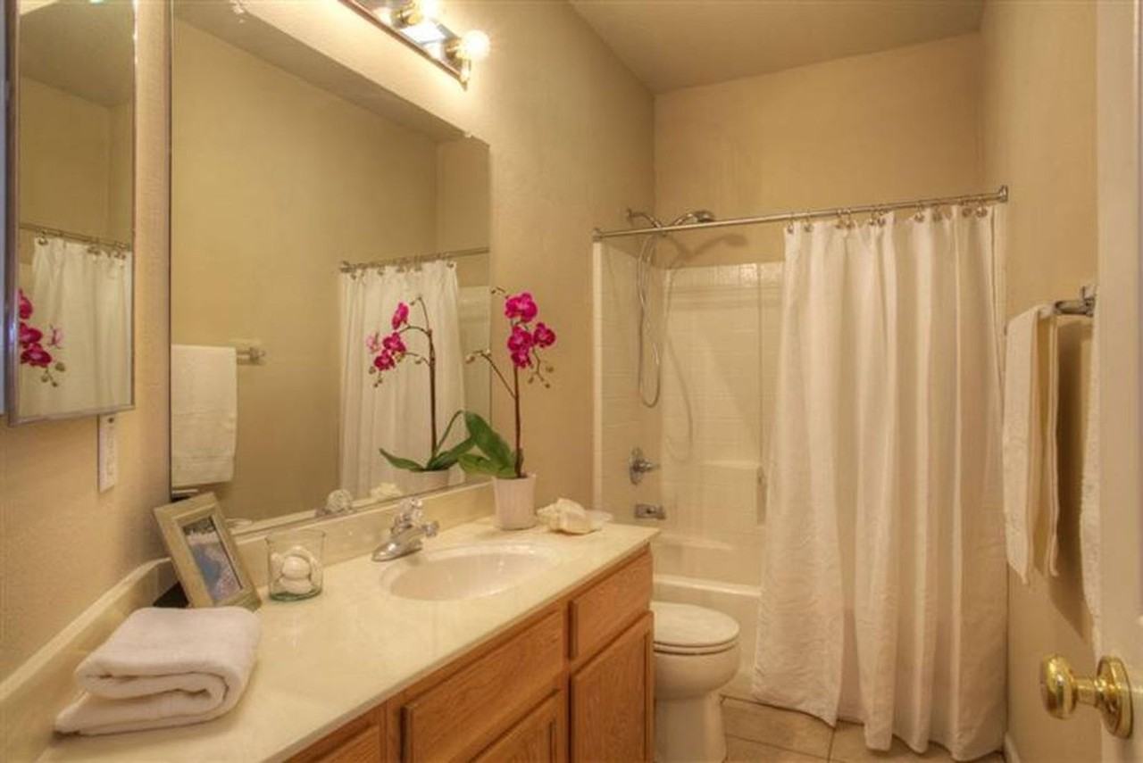 2571 Merrivale Way - Photo 7 of 17