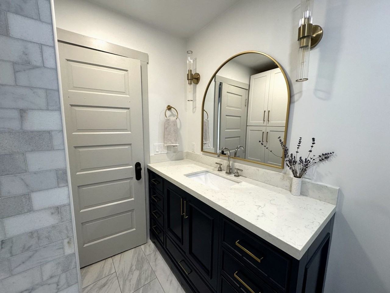 2215 Rockefeller Ave - Photo 6 of 33