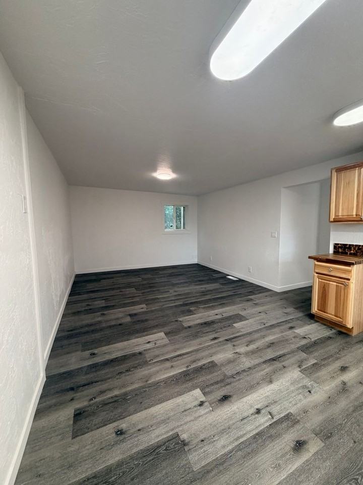 79916 Highway 99 #1 - Photo 6 of 19