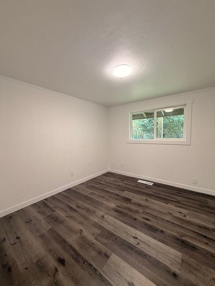 79916 Highway 99 #1 - Photo 7 of 19