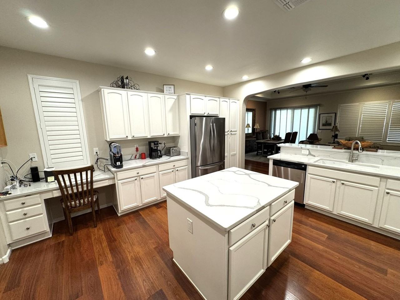 2029 N 164th Ave - Photo 5 of 31