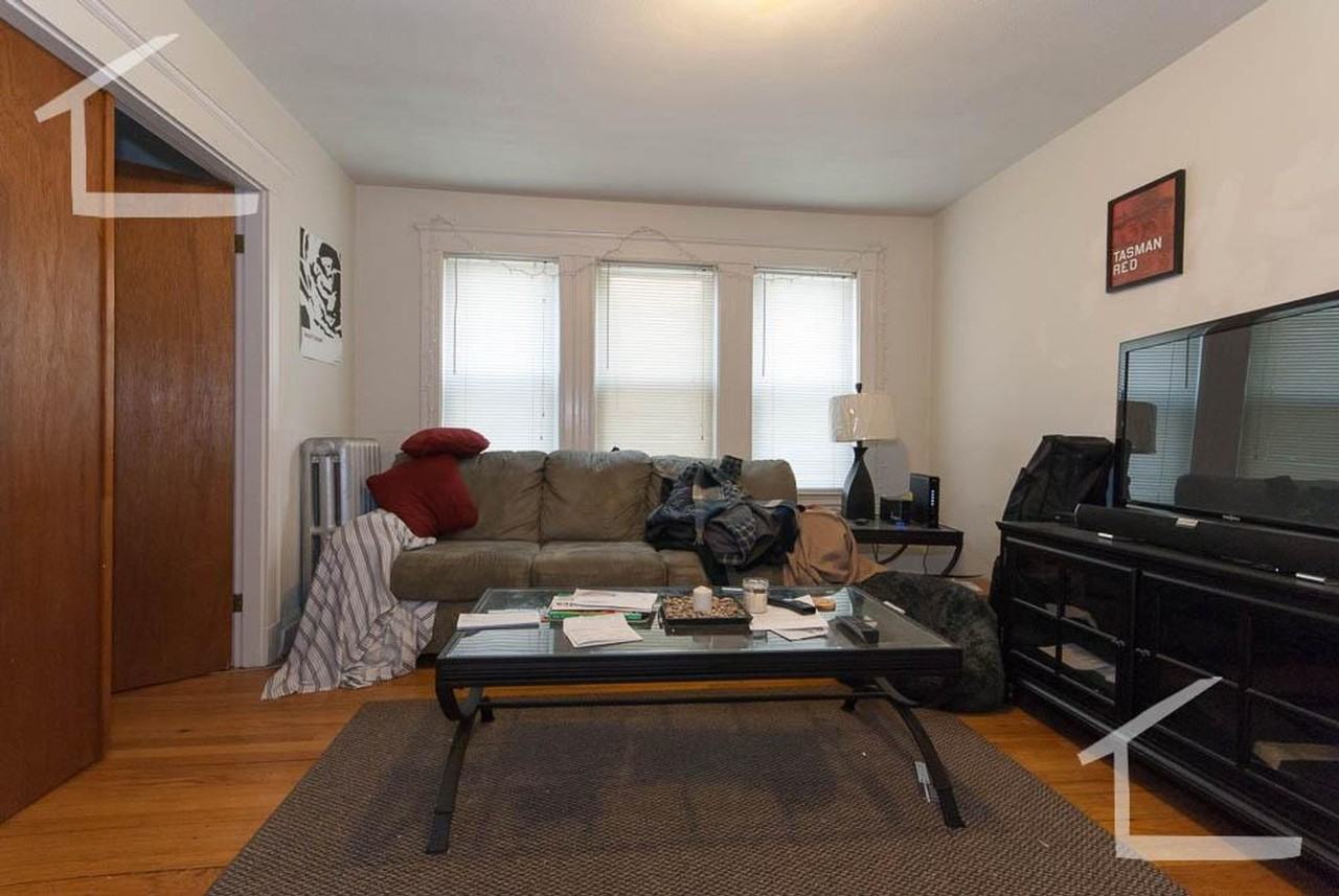 64 Euston Rd #1 - Photo 7 of 9