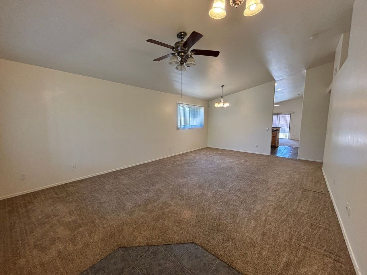 10500 E Carolina Willow Ln - Photo 3 of 21