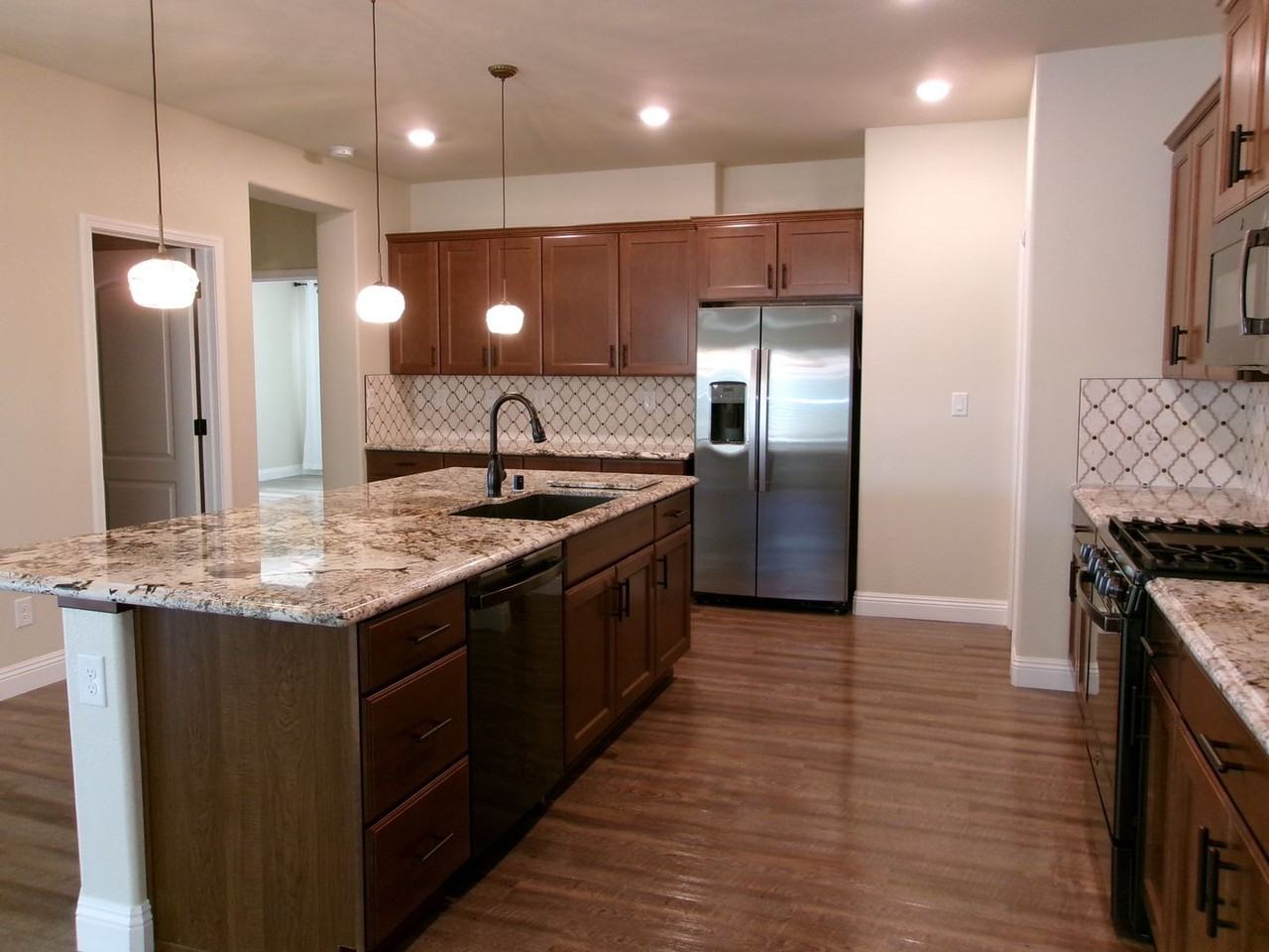 2171 Kingston Canyon Dr - Photo 6 of 22