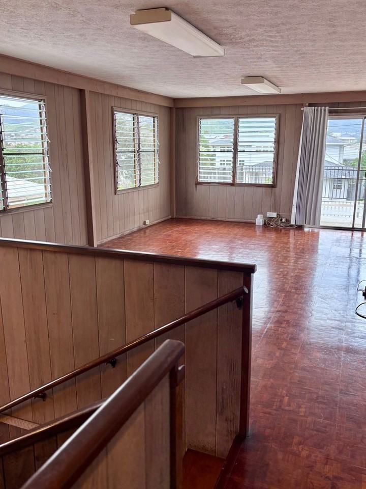 3463 Kaimuki Ave - Photo 4 of 25